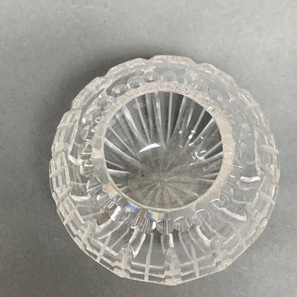 Unbranded crystal glass